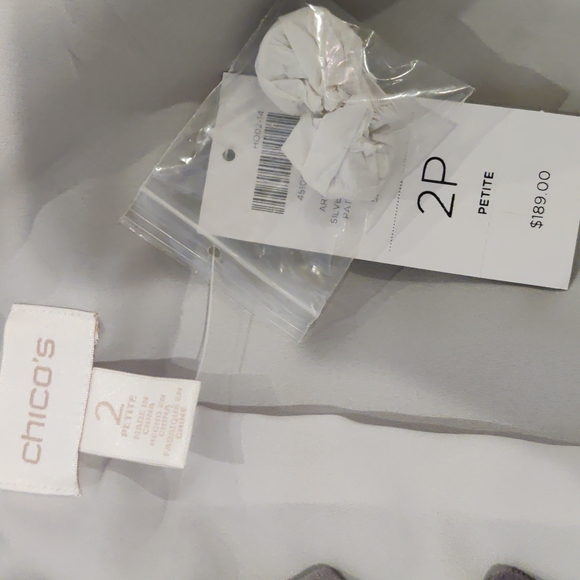 WOW! Gorgeous Chico's velvet lace jacket size 2P Medium - Picture 7 of 8